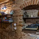 Retro Hostel